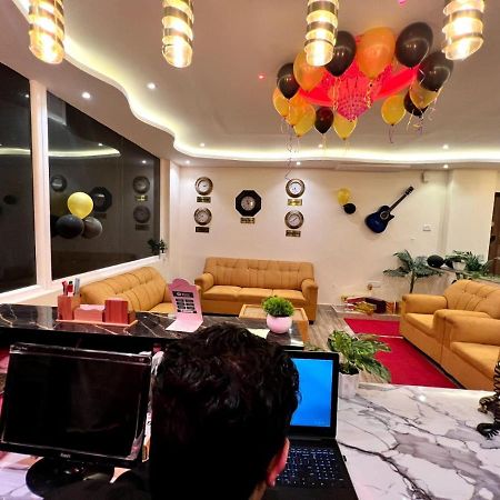 Hotel East Park Electronic City Kammasandra Екстер'єр фото