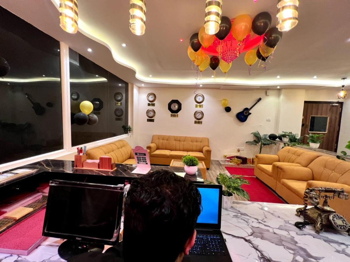 Hotel East Park Electronic City Kammasandra Екстер'єр фото