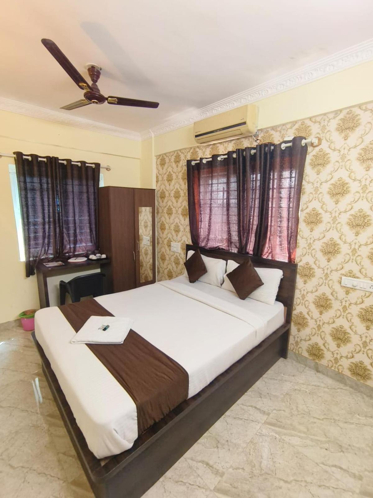 Hotel East Park Electronic City Kammasandra Номер фото